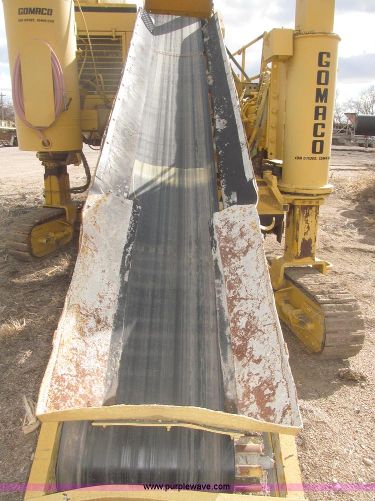 image for item F7269 Gomaco GT6300 curb machine