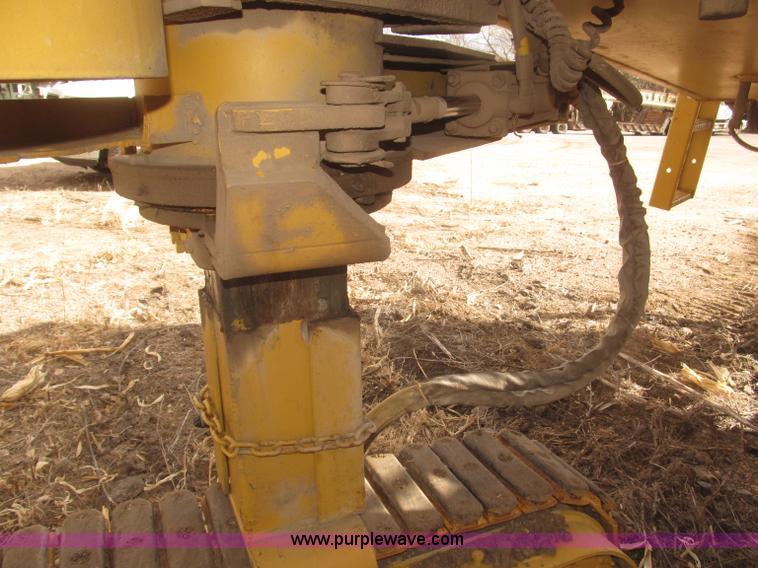 image for item F7269 Gomaco GT6300 curb machine