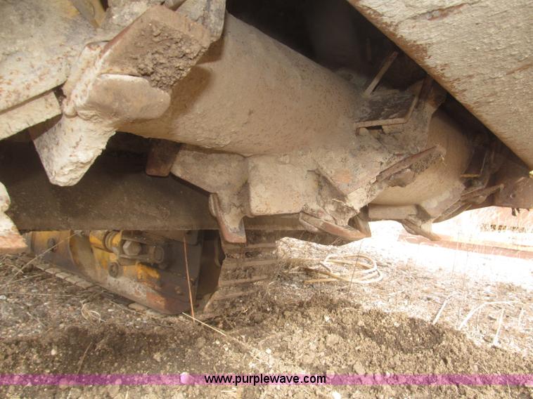 image for item F7271 Gomaco GT6200 Commander II curb machine