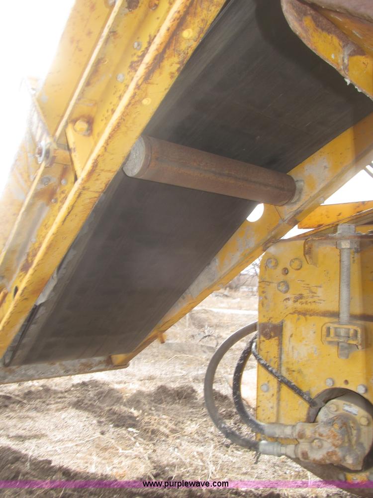 image for item F7271 Gomaco GT6200 Commander II curb machine