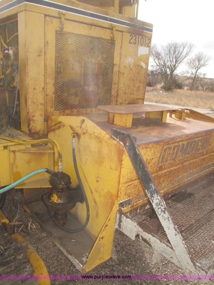 image for item F7271 Gomaco GT6200 Commander II curb machine