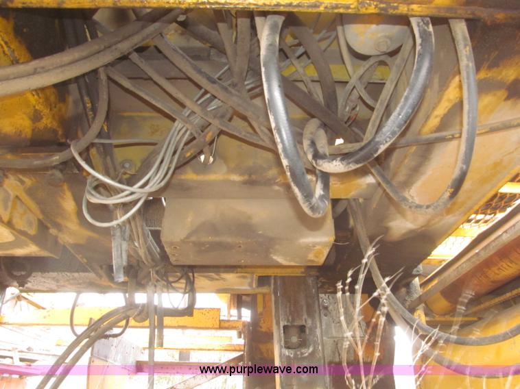 image for item F7271 Gomaco GT6200 Commander II curb machine