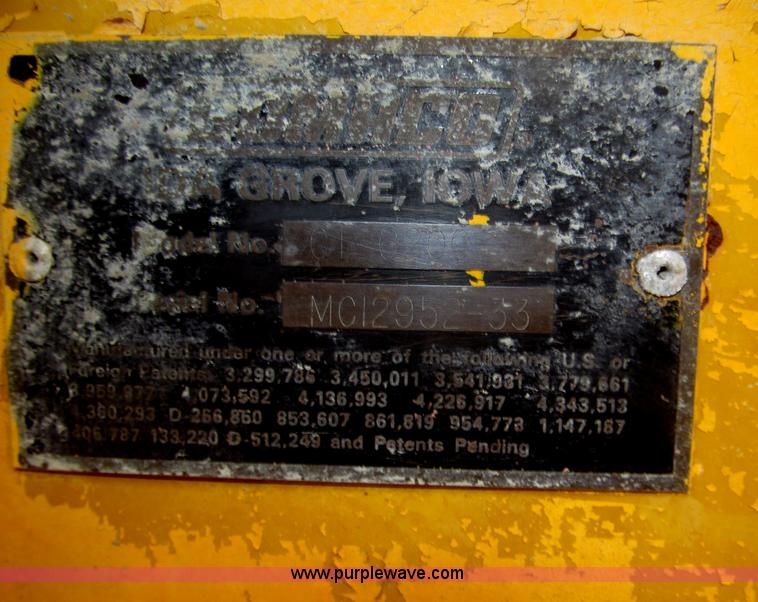 image for item F7271 Gomaco GT6200 Commander II curb machine