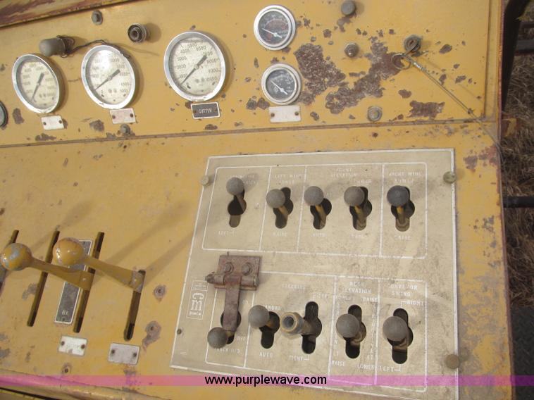 image for item F7272 CMI TR225 trimmer