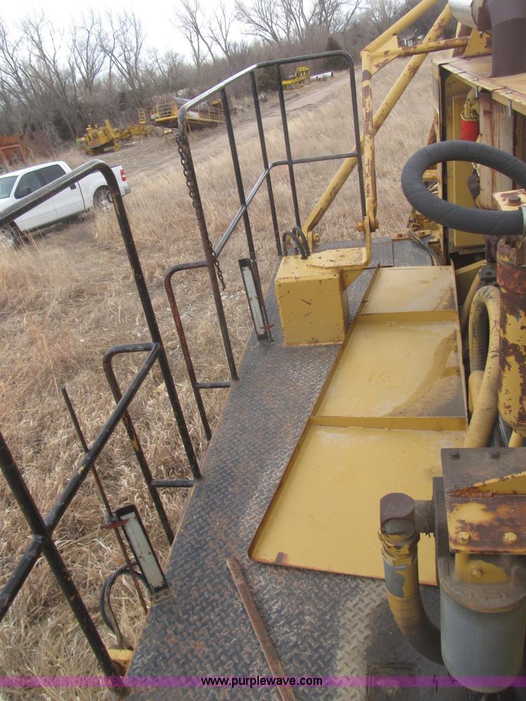 image for item F7272 CMI TR225 trimmer