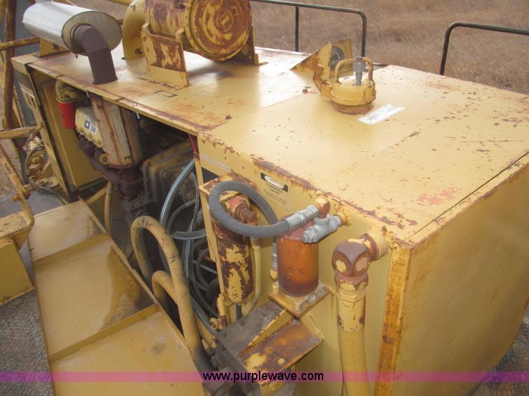 image for item F7272 CMI TR225 trimmer