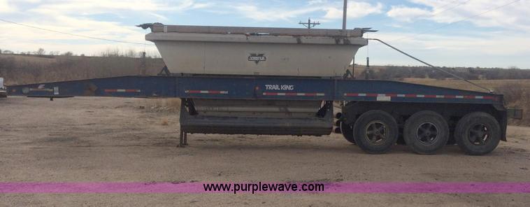image for item F7273 1985 Trail King BD22-383A 40' triple axle belly dump trailer