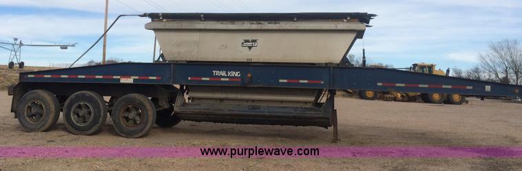 image for item F7273 1985 Trail King BD22-383A 40' triple axle belly dump trailer