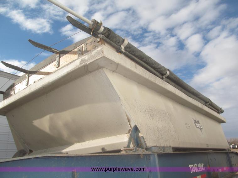 image for item F7273 1985 Trail King BD22-383A 40' triple axle belly dump trailer