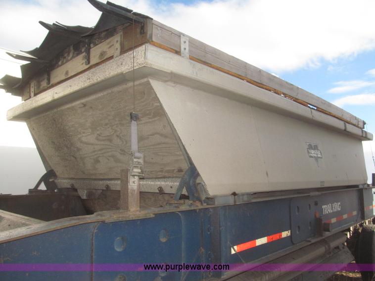 image for item F7273 1985 Trail King BD22-383A 40' triple axle belly dump trailer
