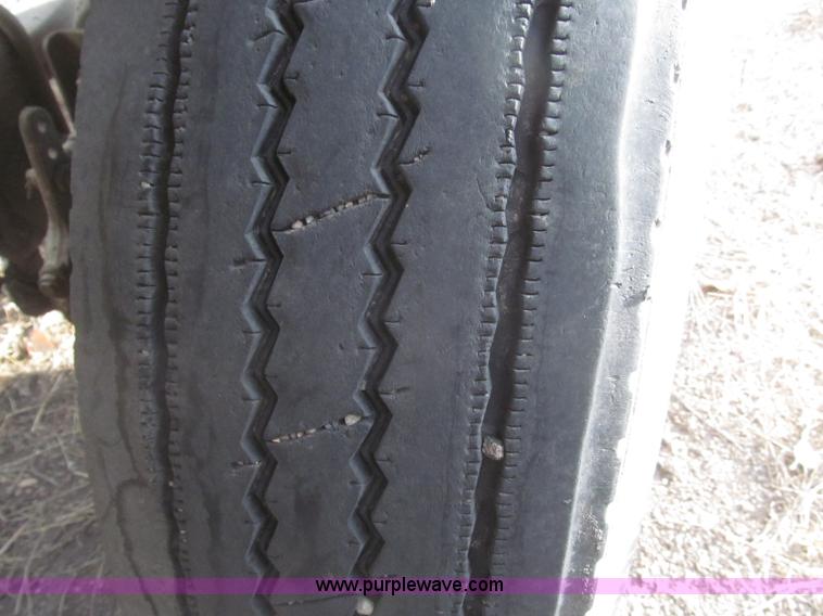 image for item F7273 1985 Trail King BD22-383A 40' triple axle belly dump trailer