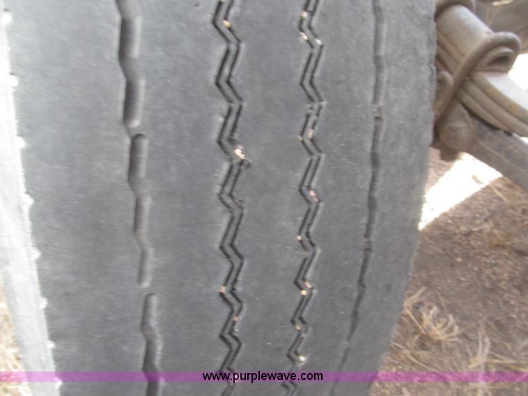 image for item F7273 1985 Trail King BD22-383A 40' triple axle belly dump trailer