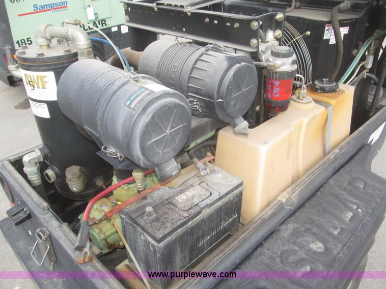 image for item F7276 Sullair 185DPQPerk air compressor
