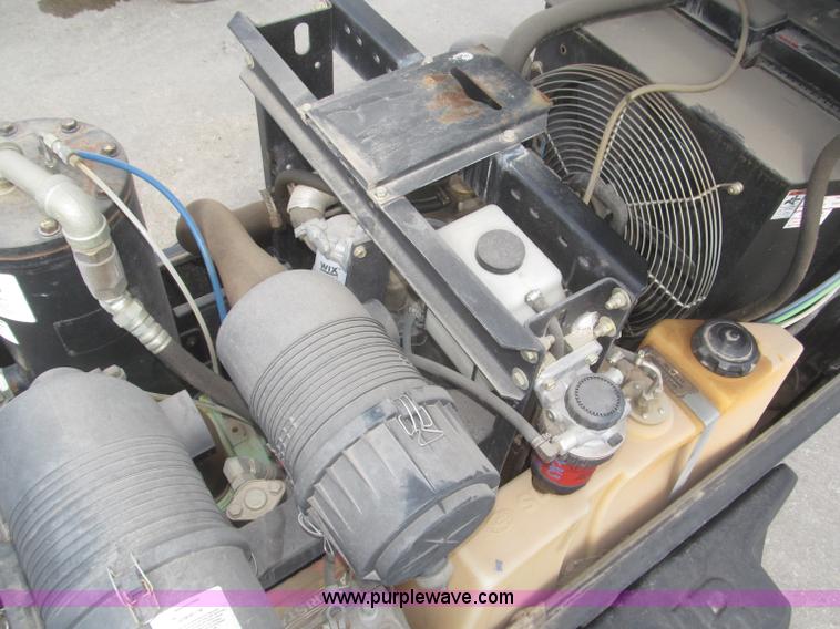 image for item F7276 Sullair 185DPQPerk air compressor