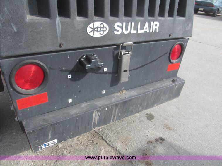 image for item F7276 Sullair 185DPQPerk air compressor