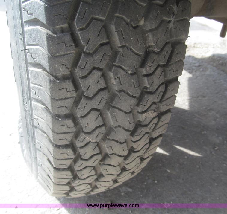 image for item F7276 Sullair 185DPQPerk air compressor