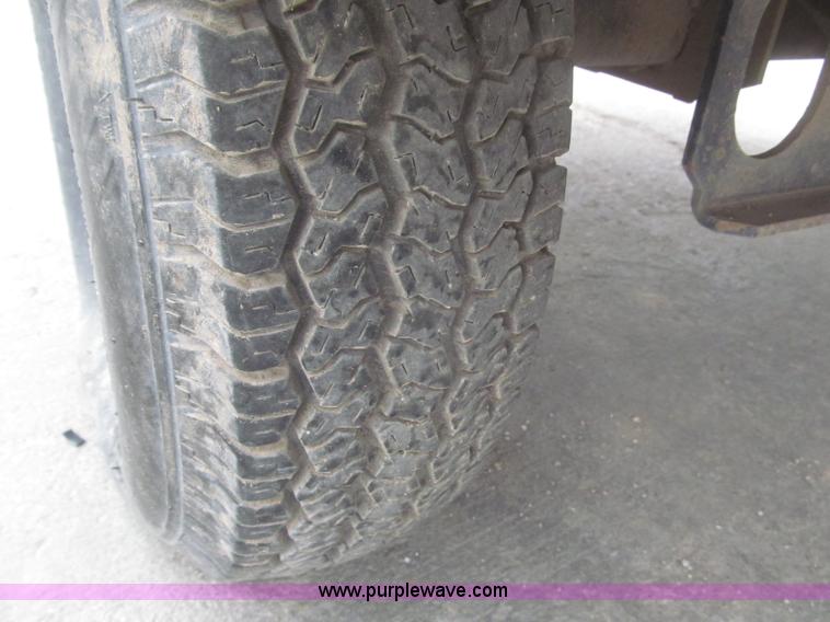 image for item F7277 Sullair 185DPQPerk air compressor