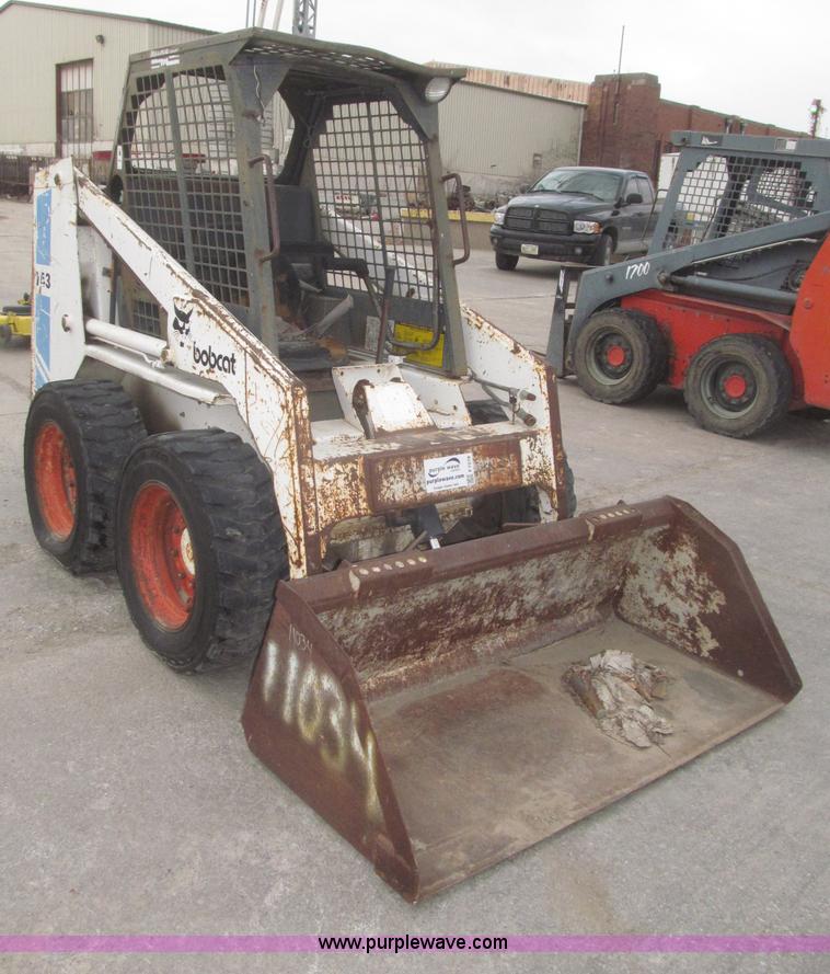image for item F7278 1989 Bobcat 743 skid steer