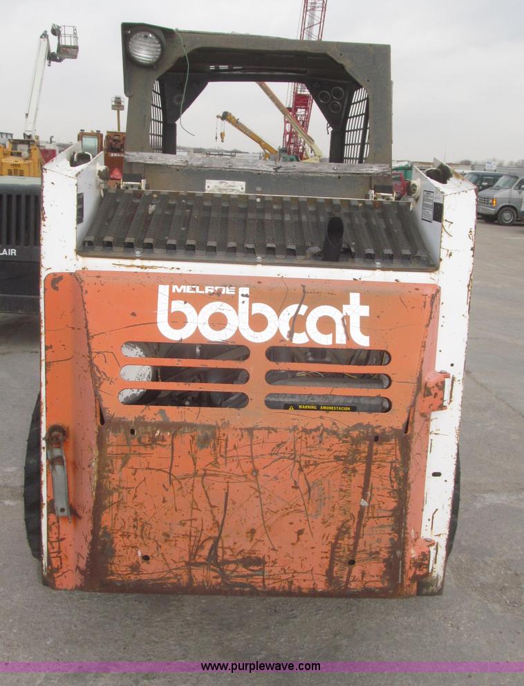 image for item F7278 1989 Bobcat 743 skid steer