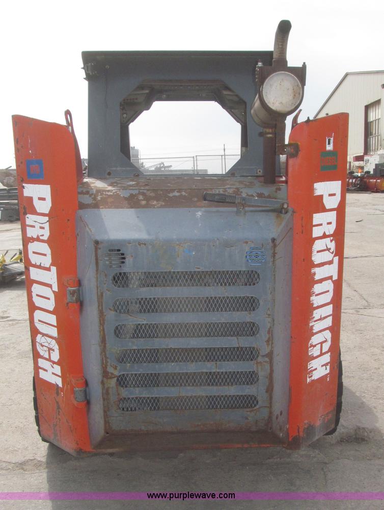 image for item F7279 Thomas ProTough skid steer