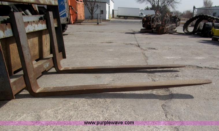 image for item F7279 Thomas ProTough skid steer