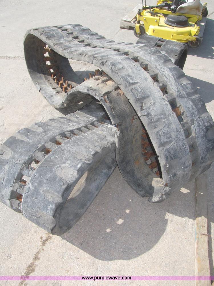 image for item F7280 VTS track undercarriage and tracks