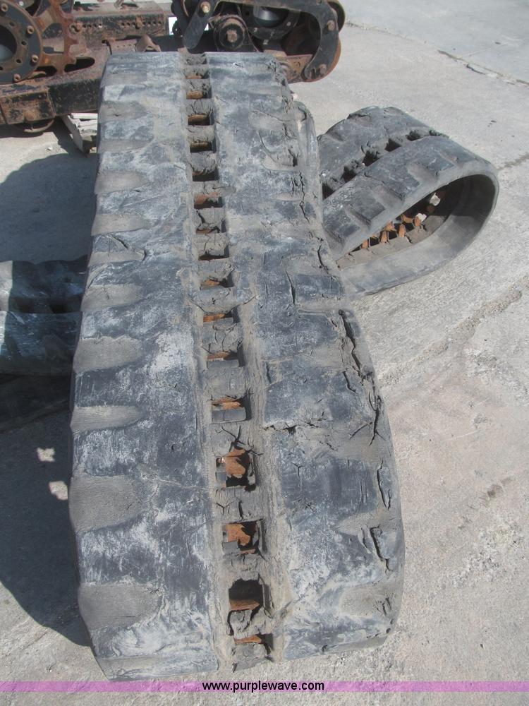 image for item F7280 VTS track undercarriage and tracks
