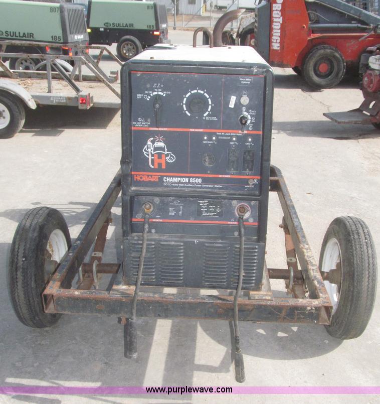 image for item F7282 Hobart Champion 8500 DC/CC welder generator
