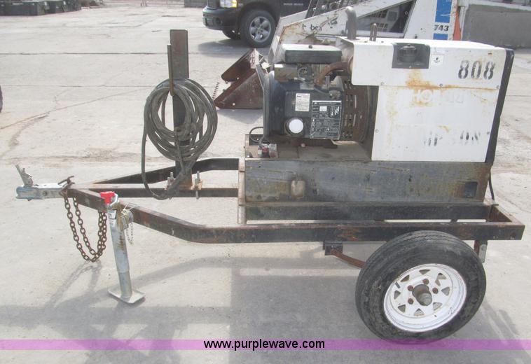 image for item F7282 Hobart Champion 8500 DC/CC welder generator