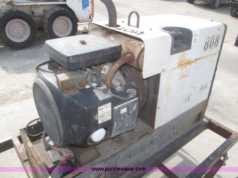 image for item F7282 Hobart Champion 8500 DC/CC welder generator