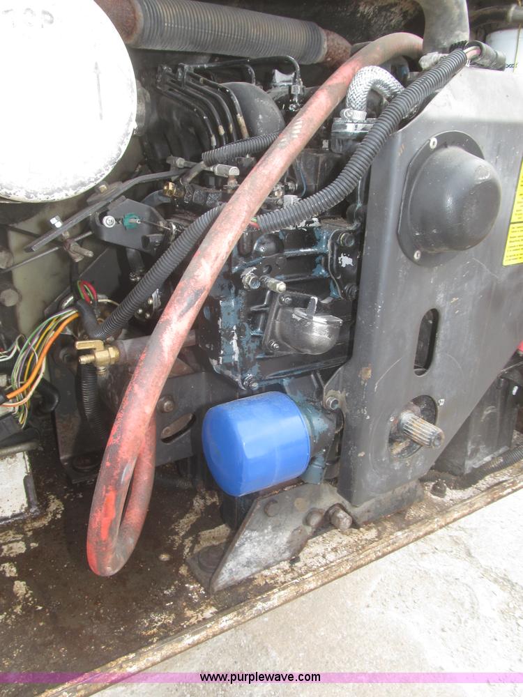 image for item F7284 1987 Bobcat 743 skid steer