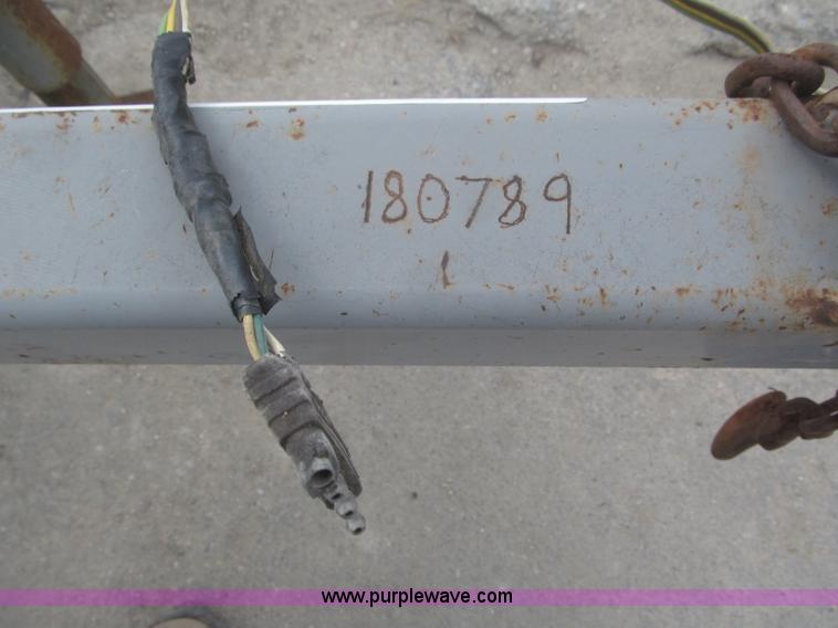 image for item F7286 2000 Biljax ET2000 trailer