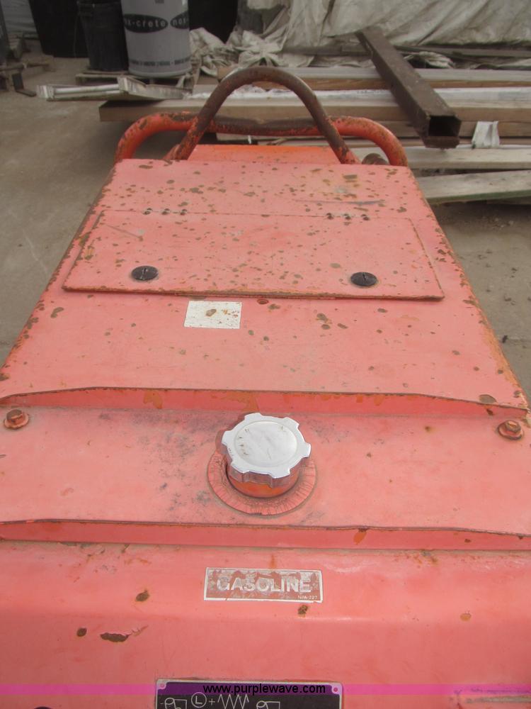 image for item F7288 Mikasa MRV3030GB articulated padfoot roller