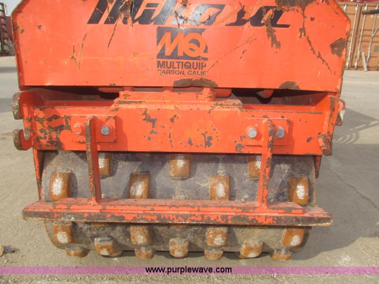 image for item F7288 Mikasa MRV3030GB articulated padfoot roller