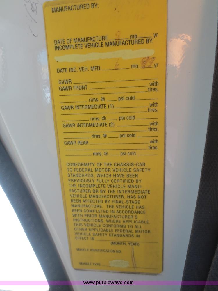 image for item F8198 2000 International 4700 Crew Cab service truck