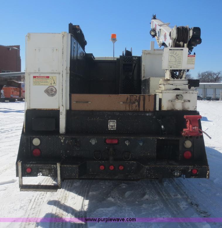 image for item F8199 2000 International 4700 Crew Cab service truck