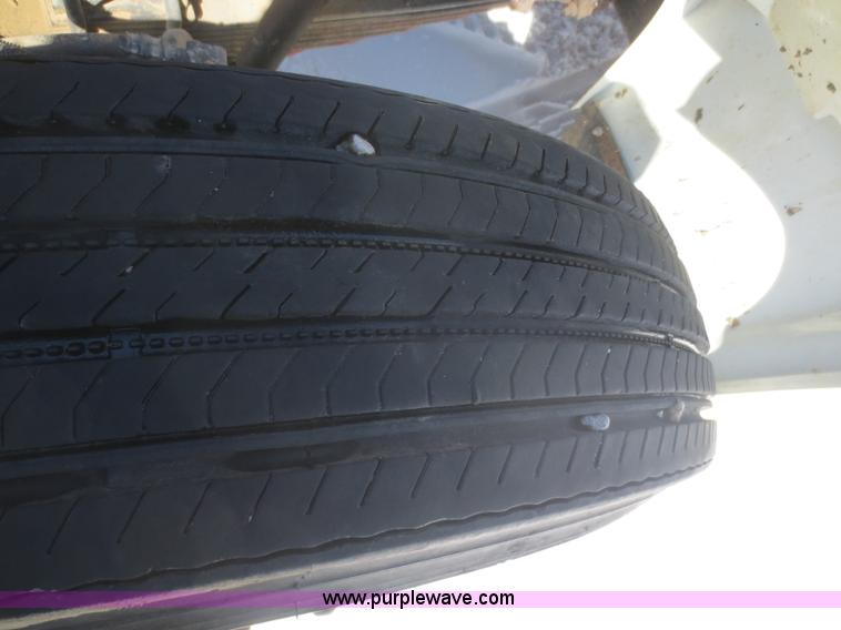 image for item F8199 2000 International 4700 Crew Cab service truck