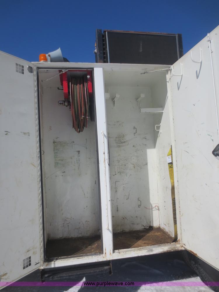 image for item F8199 2000 International 4700 Crew Cab service truck