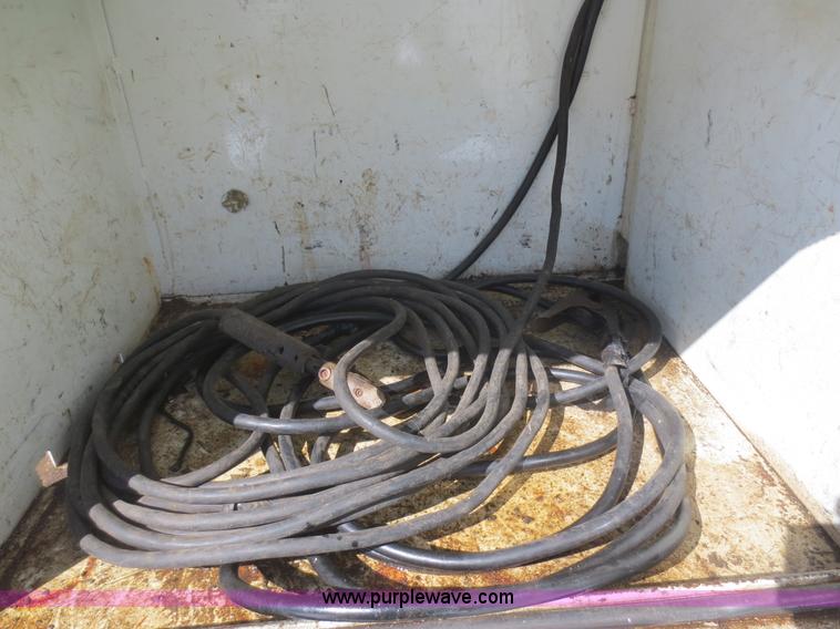 image for item F8199 2000 International 4700 Crew Cab service truck