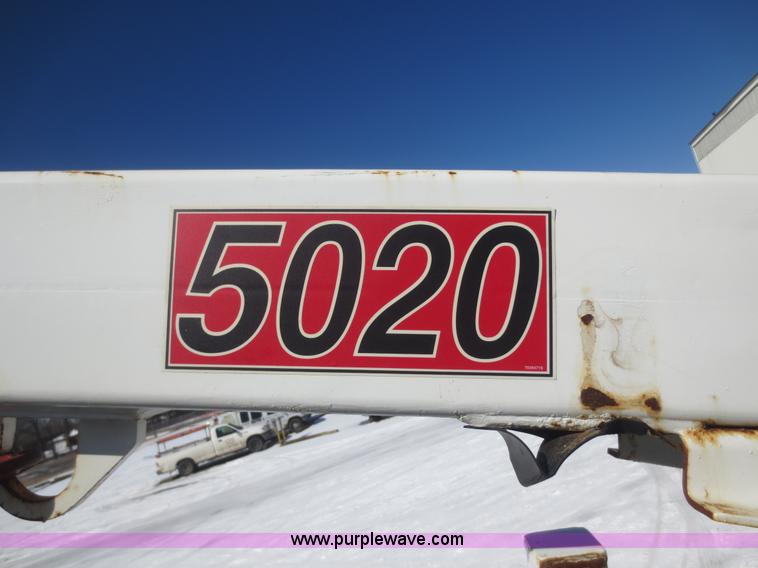 image for item F8199 2000 International 4700 Crew Cab service truck