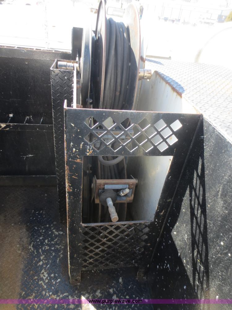 image for item F8199 2000 International 4700 Crew Cab service truck