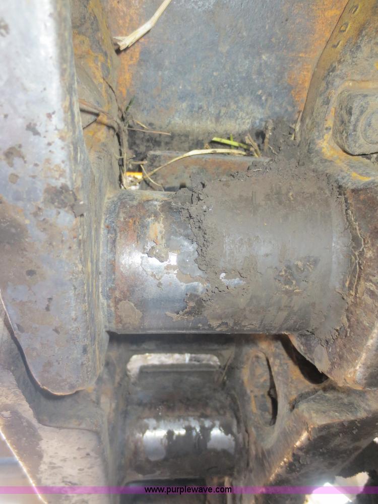 image for item F8203 1970 Caterpillar D7E dozer