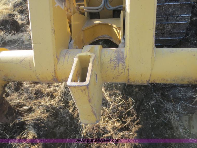 image for item F8203 1970 Caterpillar D7E dozer