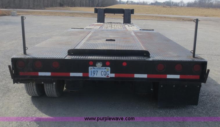 image for item F8205 2000 Etnyre HFR40TD3-T1 trailer