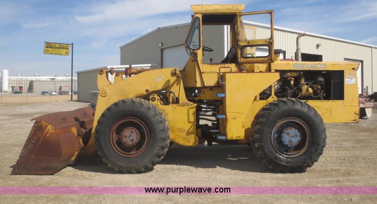 image for item F8206 1970 Michigan 55 wheel loader