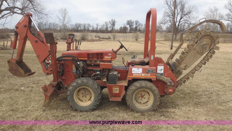 image for item F8208 Ditch Witch 3500 trencher