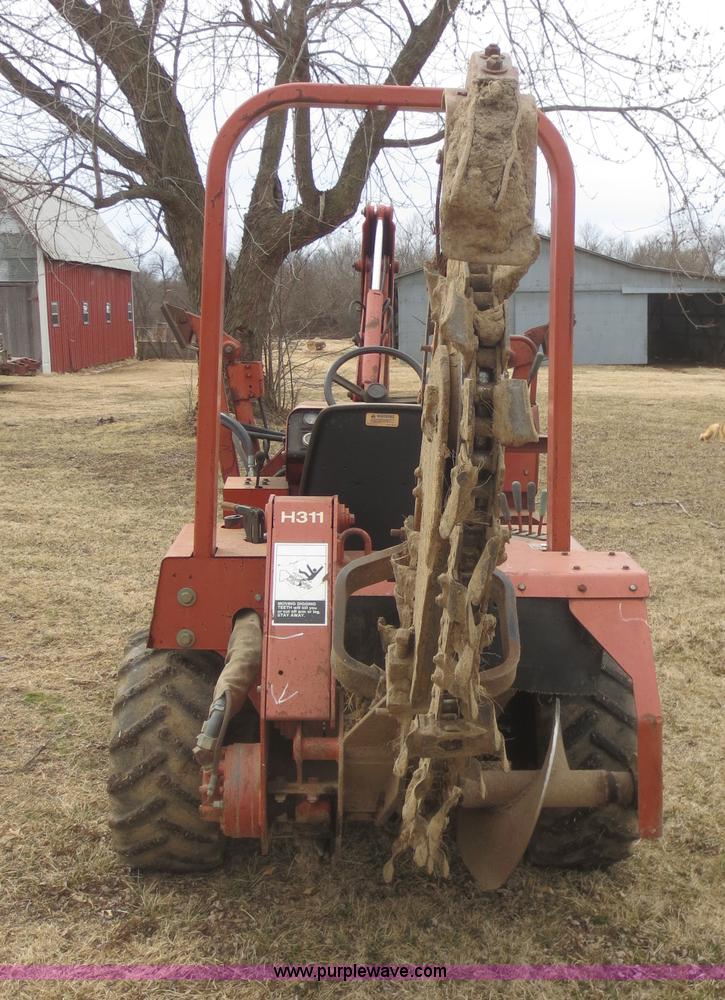 image for item F8208 Ditch Witch 3500 trencher