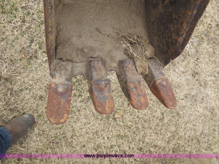 image for item F8208 Ditch Witch 3500 trencher