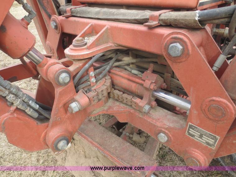 image for item F8208 Ditch Witch 3500 trencher
