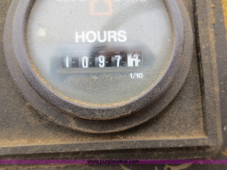 image for item F8208 Ditch Witch 3500 trencher